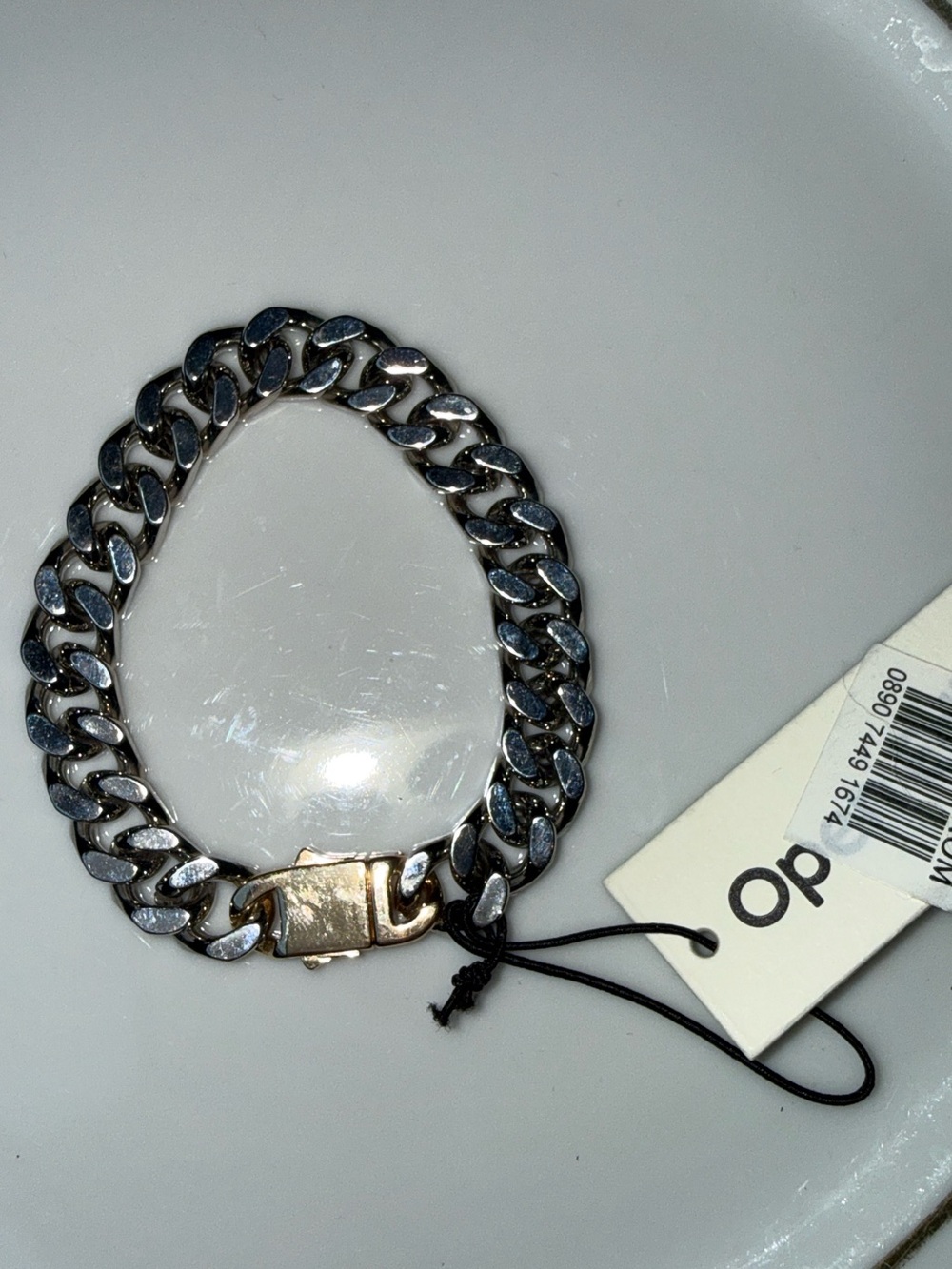 Open edit. Nordstrom Chunky Silver Tone Curb Chain Bracelet Gold Clasp NWT